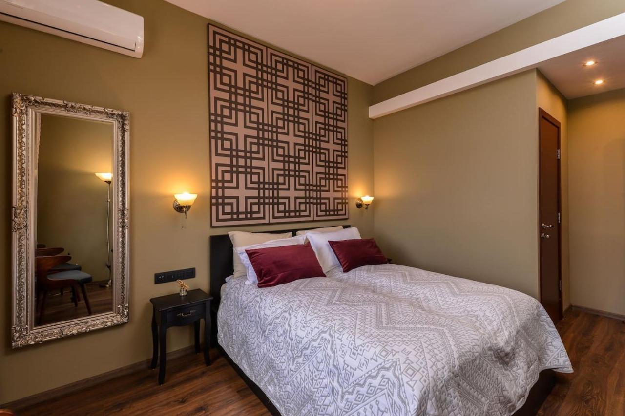 Sofia Dream Apartments - Jazzy Two Bedroom Suite By Flat Mаnager Dış mekan fotoğraf